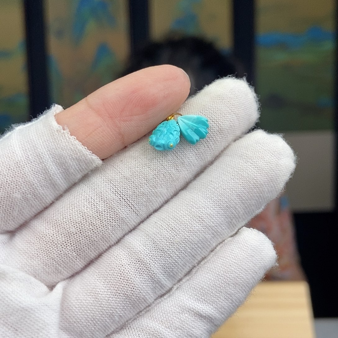 未镶嵌绿松石珠宝奇石