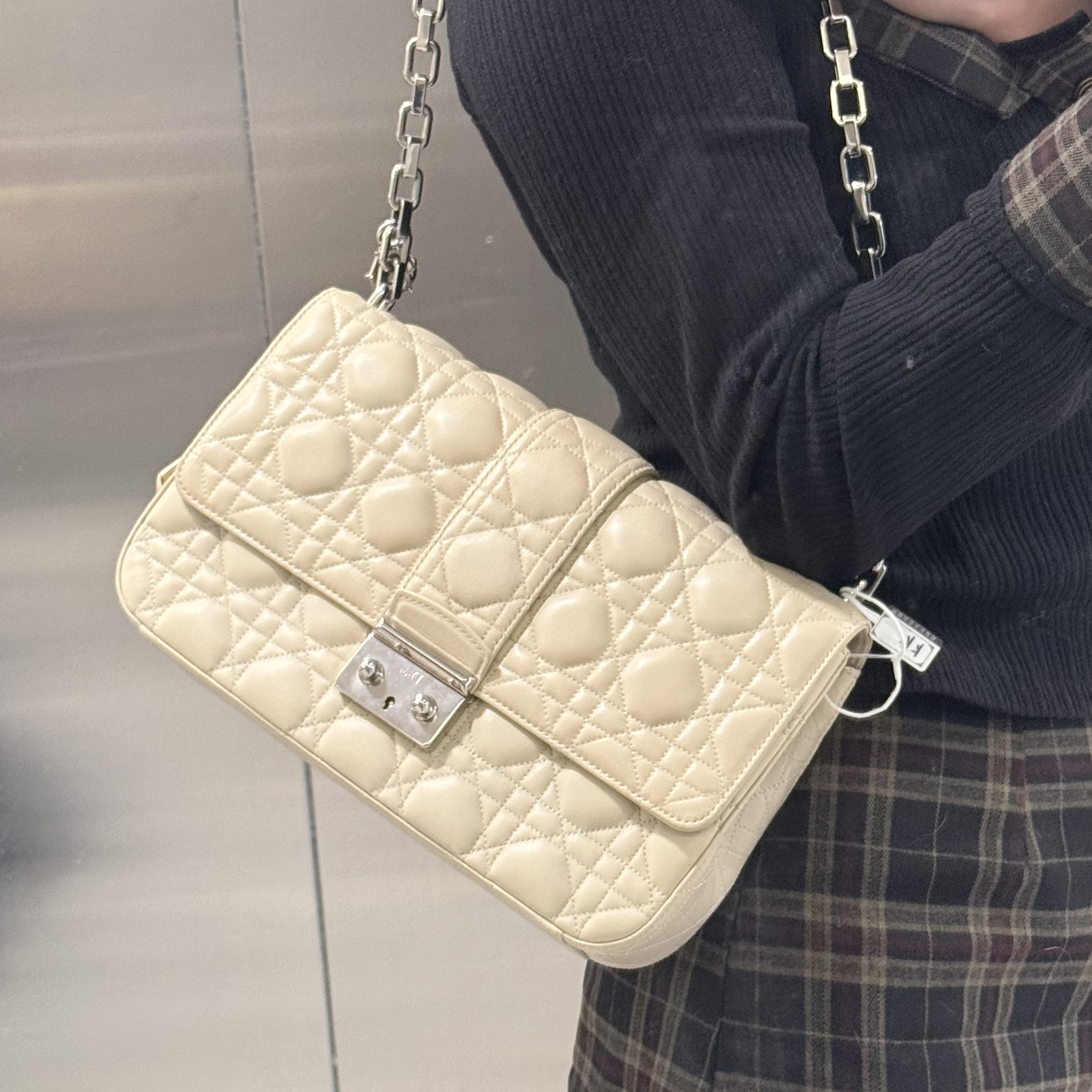 95新 DIOR/迪奥 dior奶茶色miss泡芙链条包