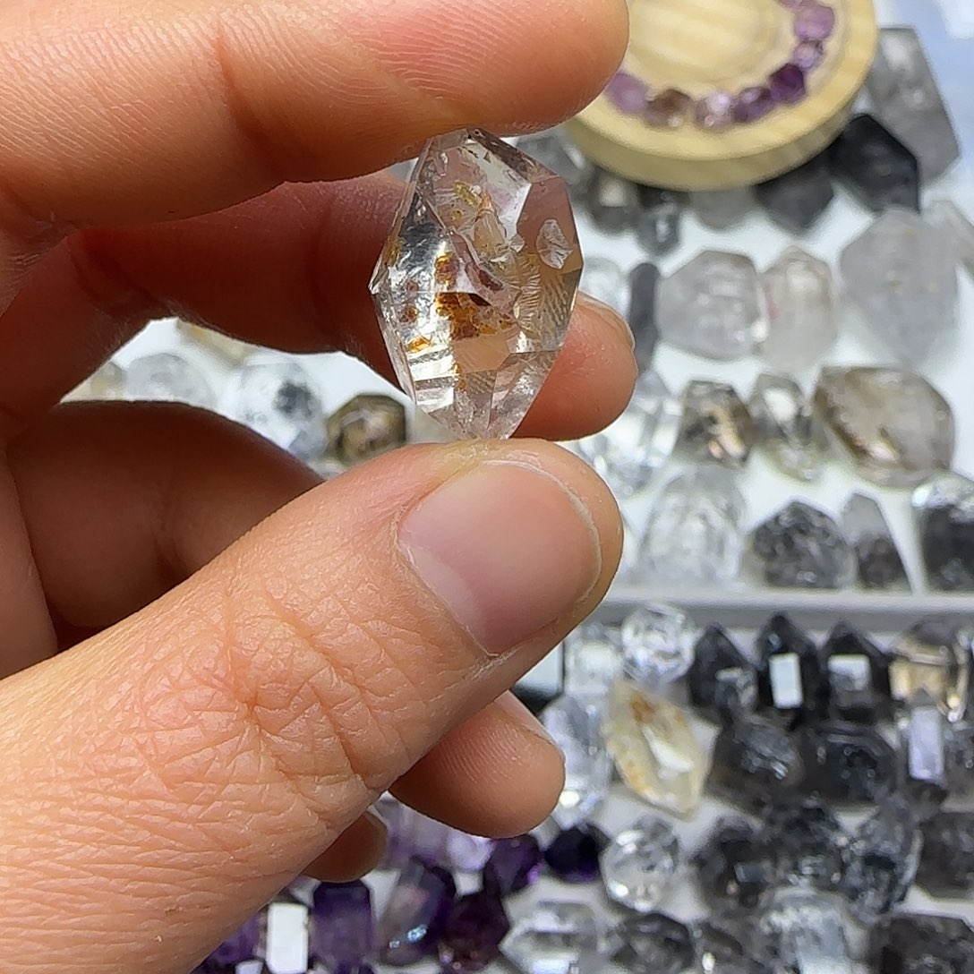 大***子珠宝半成品水晶未镶嵌