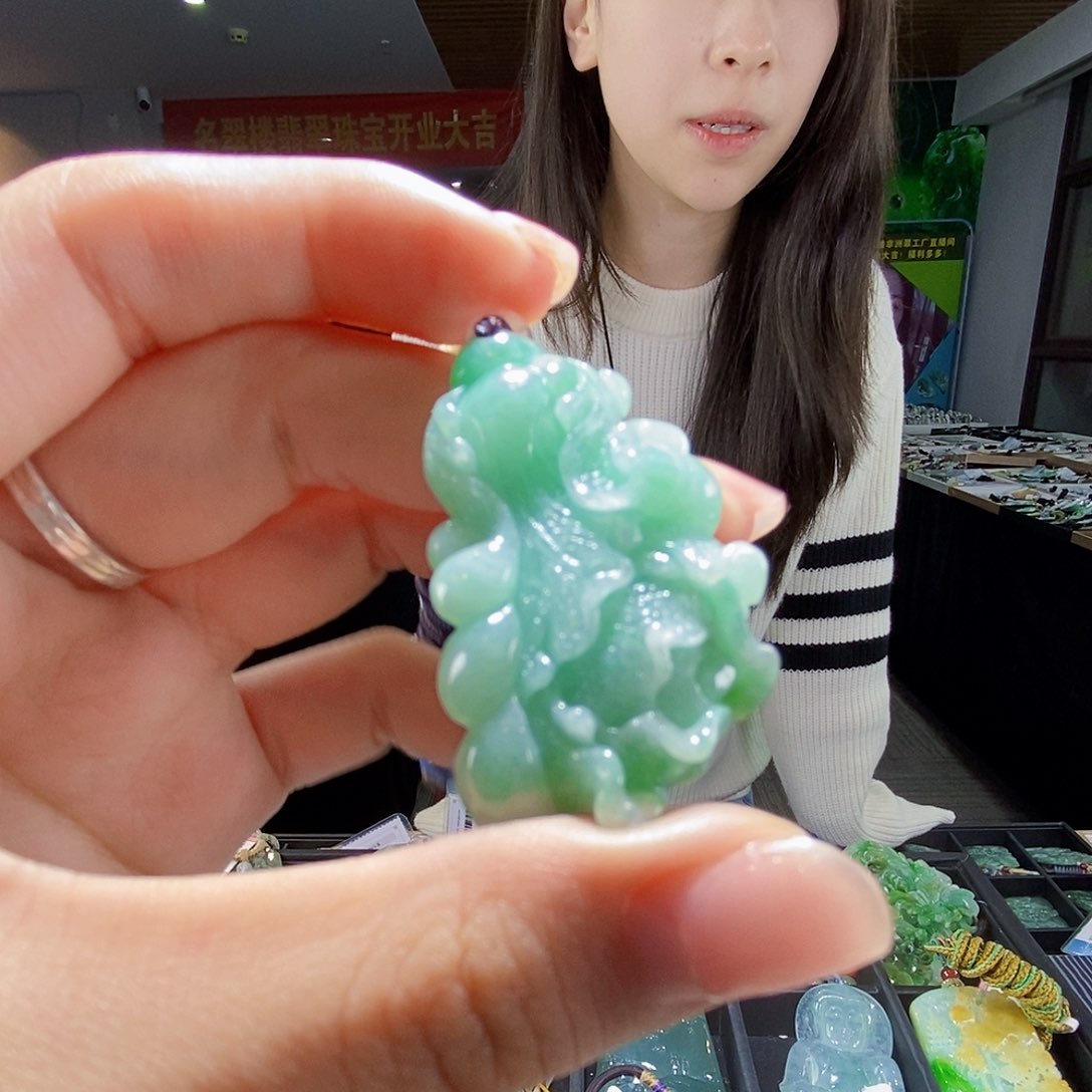 颈饰未镶嵌翡翠翡翠