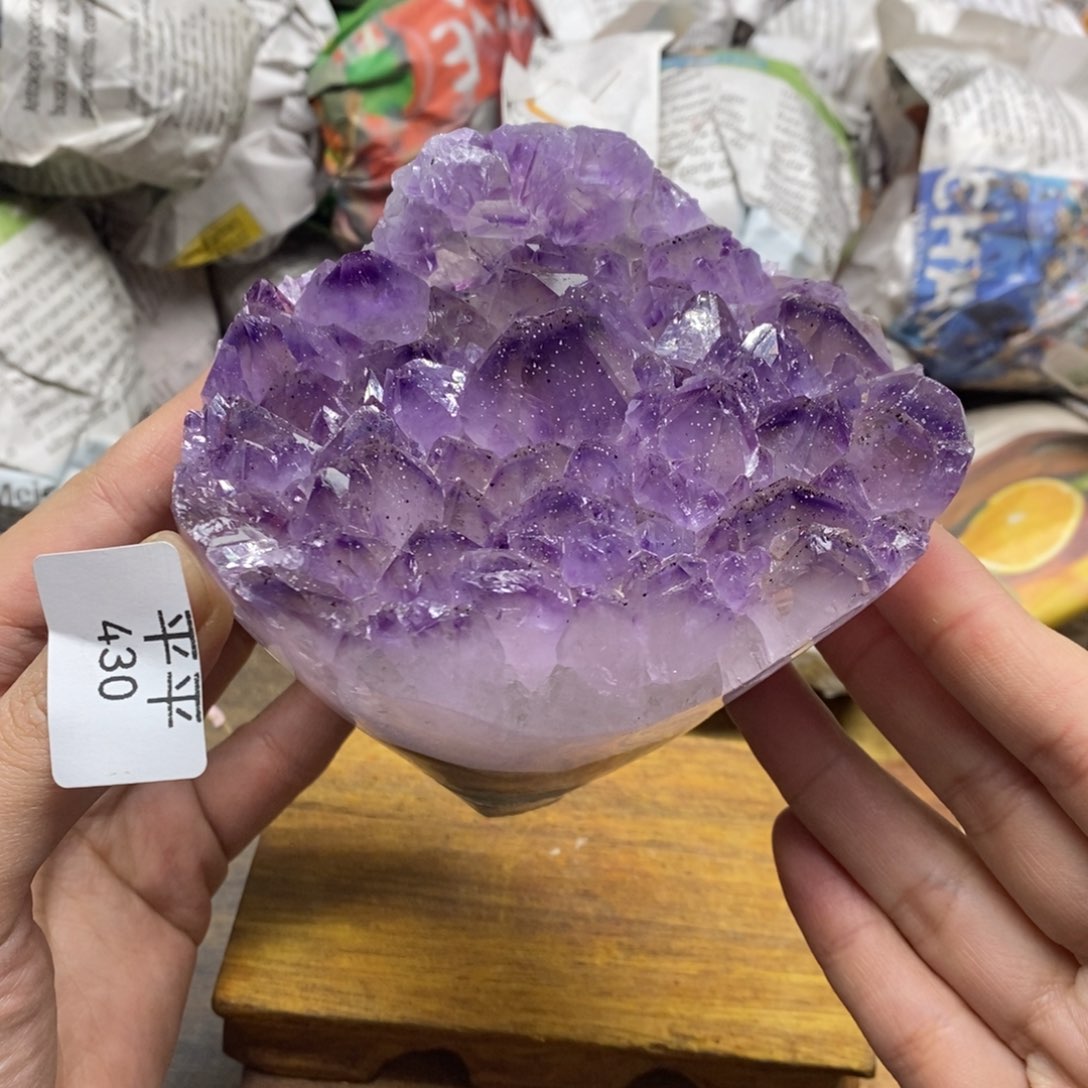 紫晶乌拉圭未镶嵌