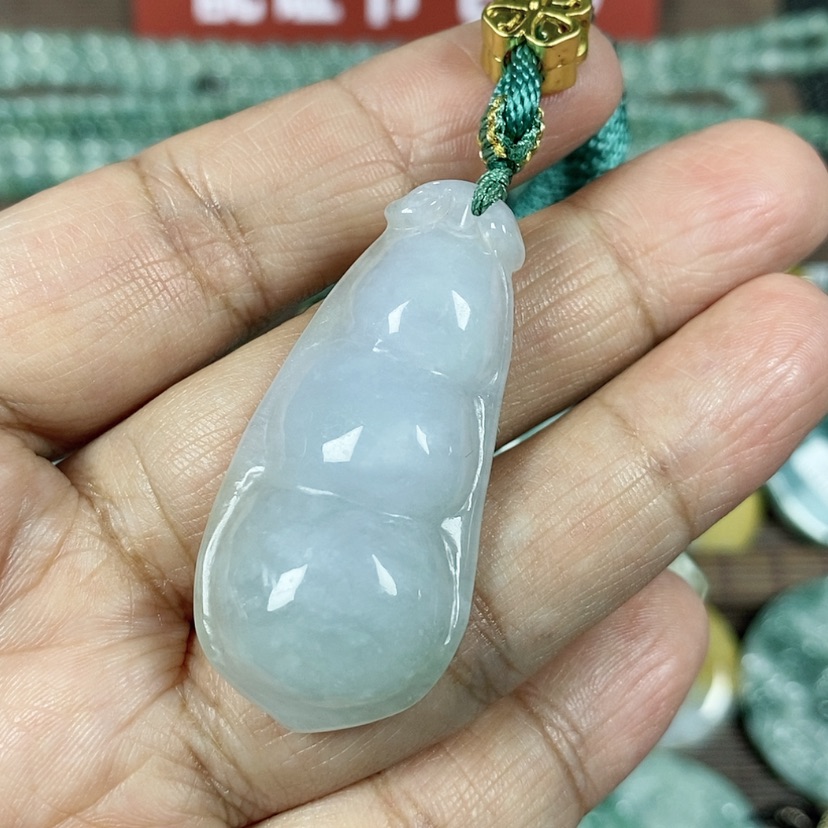 【闪购商品】翡翠颈饰未镶嵌玉吊坠翡翠玉福豆