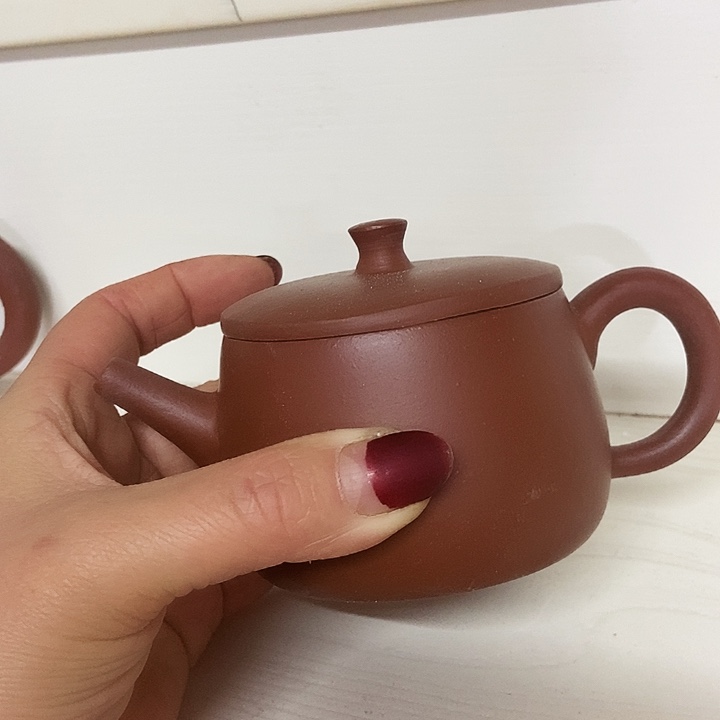 手工制作宜兴紫砂茶壶