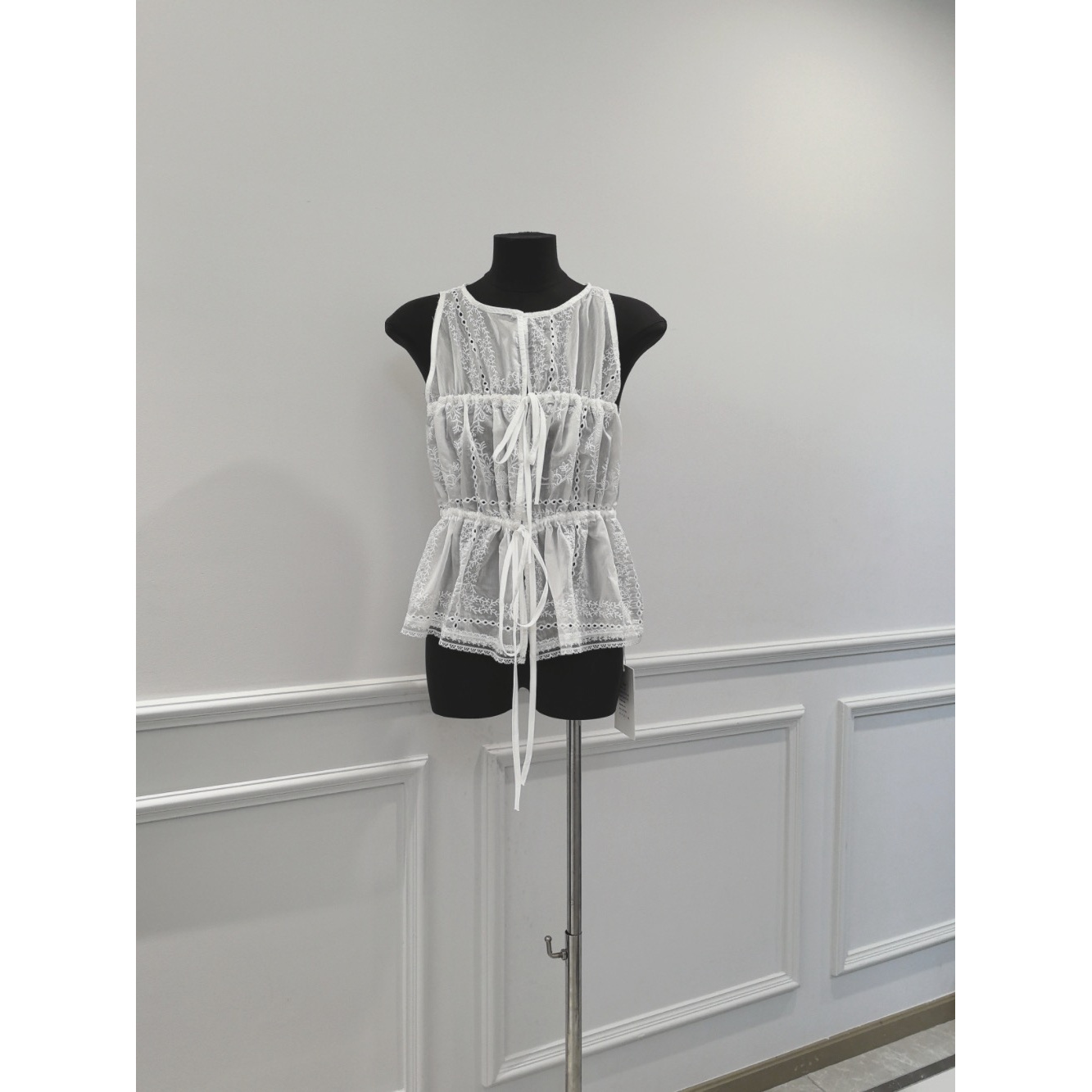 Madofit麻豆/embroidery海德庄园_优雅小船领重工抽绳连衣裙红色