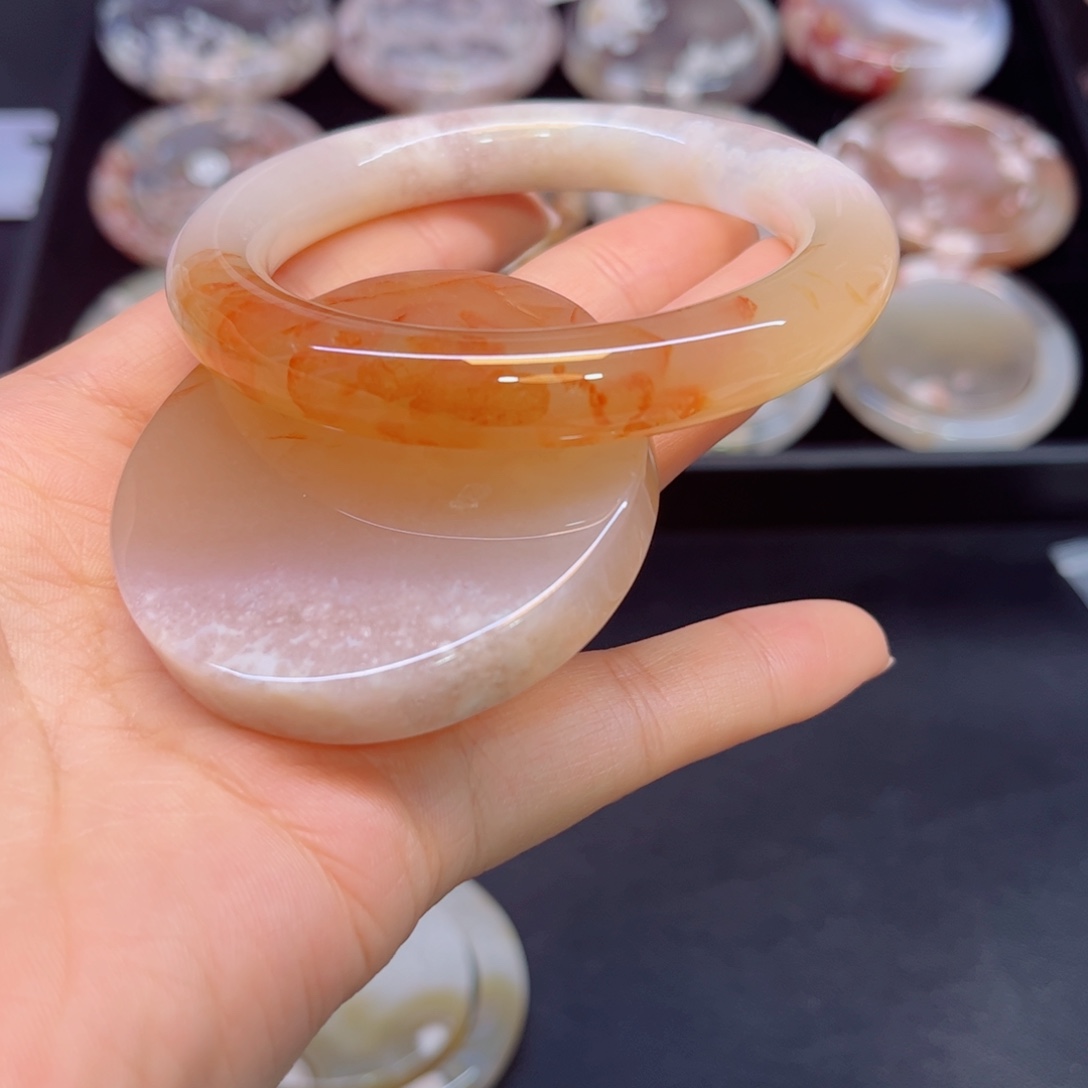 手镯玛瑙/玉髓未镶嵌57@ 