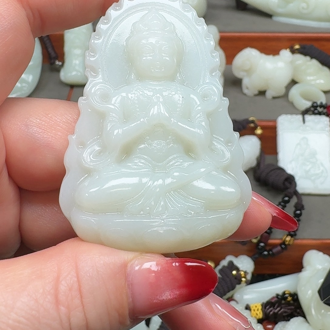 1***2和田玉未镶嵌挂件