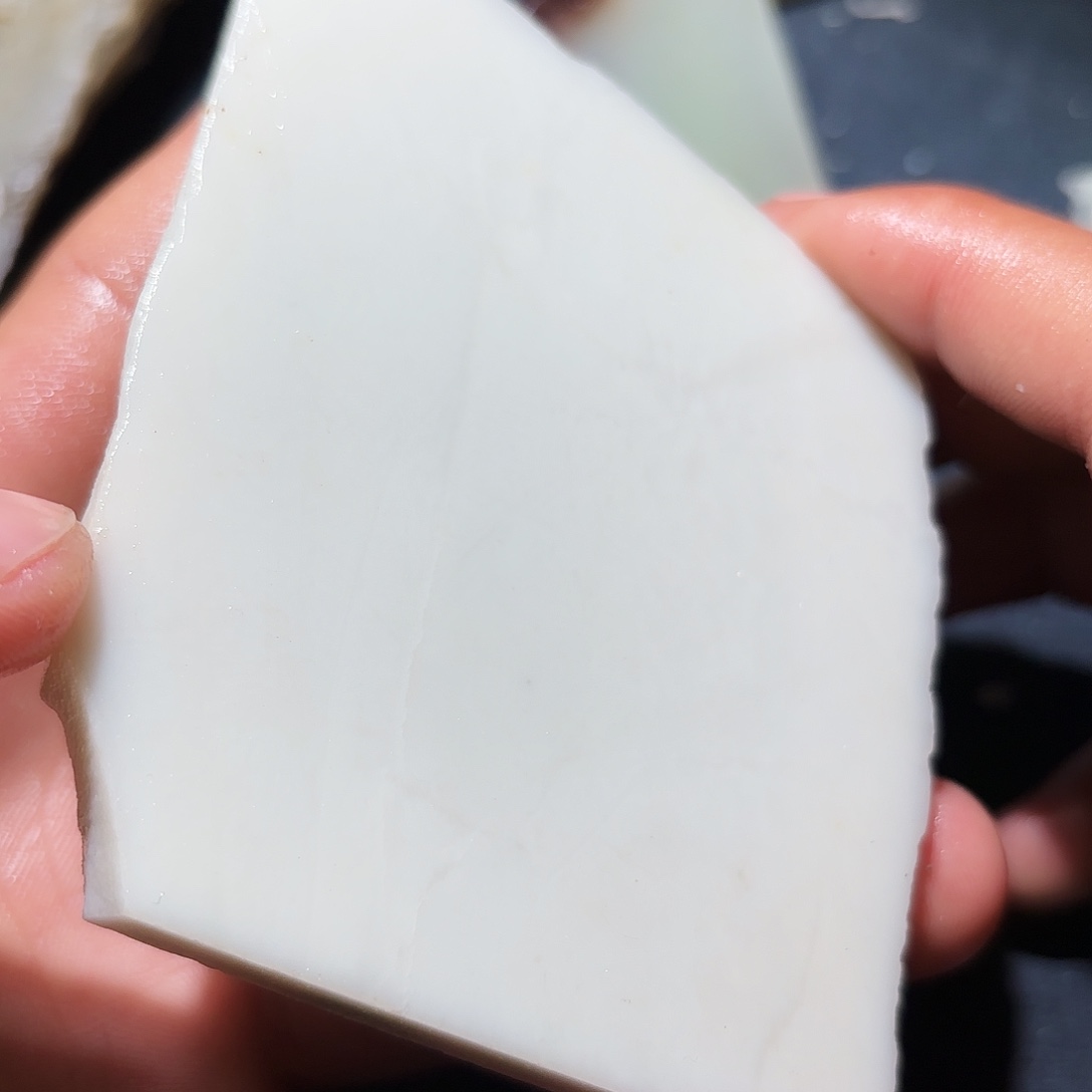 和田玉未镶嵌珠宝奇石