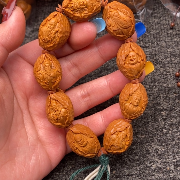 吊坠橄榄核几哥哥哈哈哥哥哥哥很高