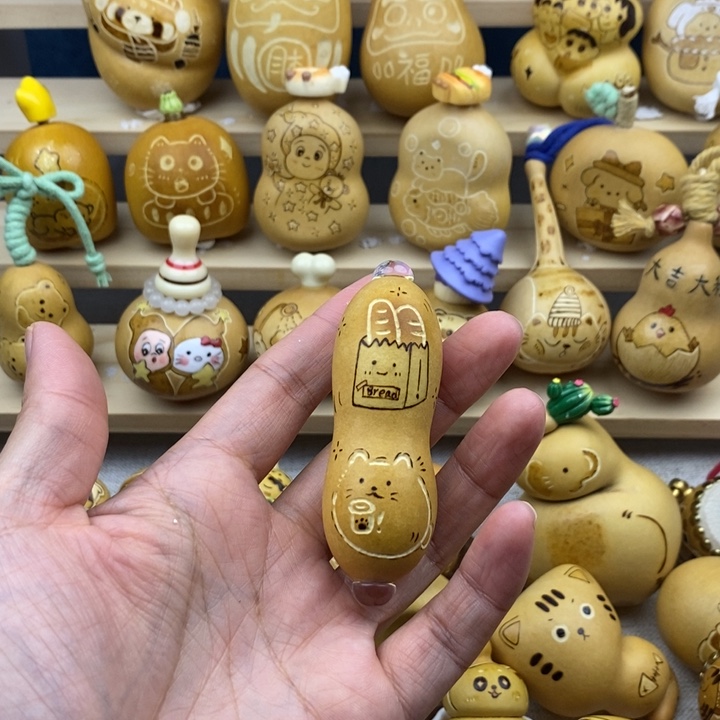 面包仓鼠。 漏。   