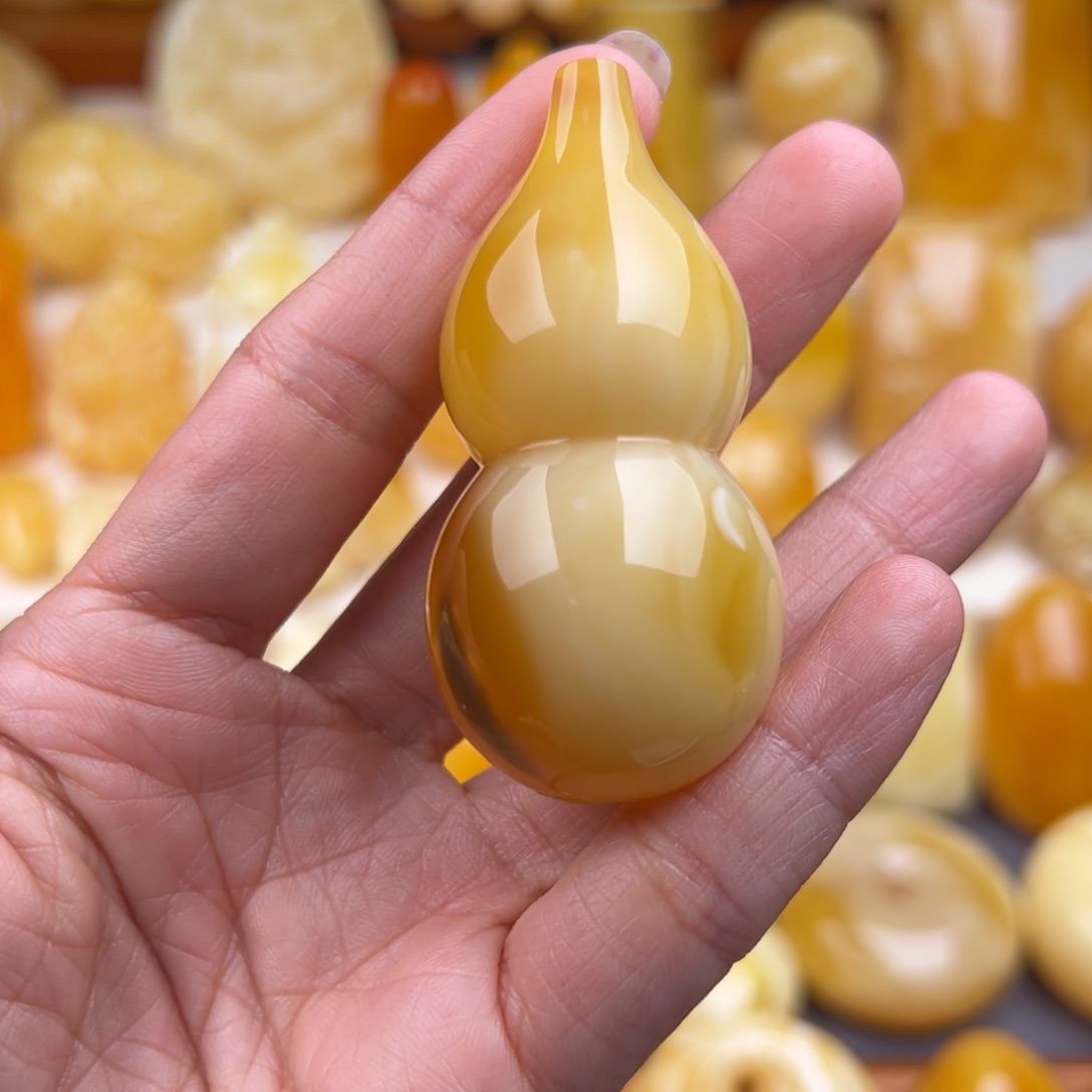 琥珀颈饰未镶嵌纯天然琥珀蜜蜡无优化