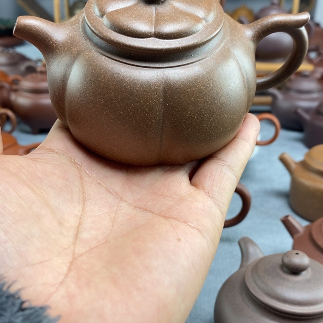 紫砂茶壶成**美退火烧菊蕾