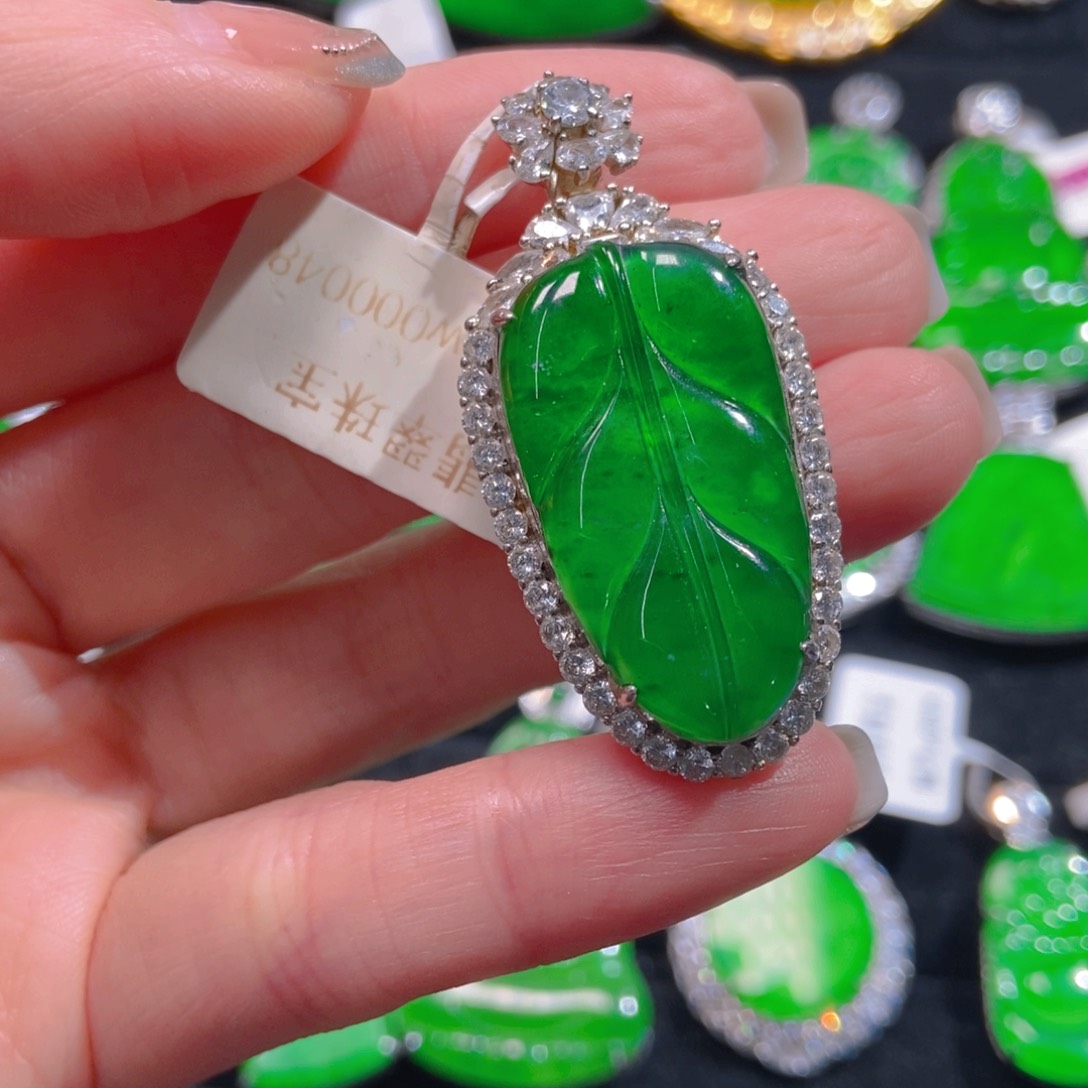 翡翠吊坠(不含链)银S925镶嵌