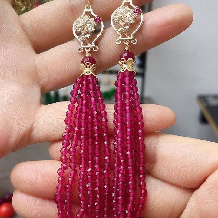 石英质玉耳钉合金