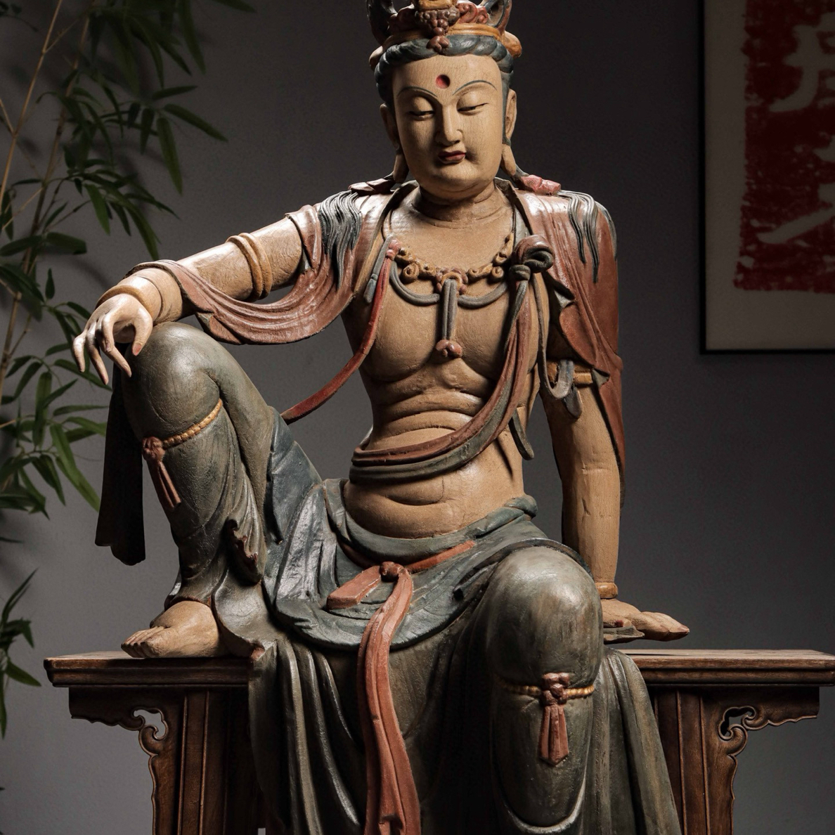 不包邮。木雕彩绘自在观音造像 尺寸高120cm宽62cm厚40cm