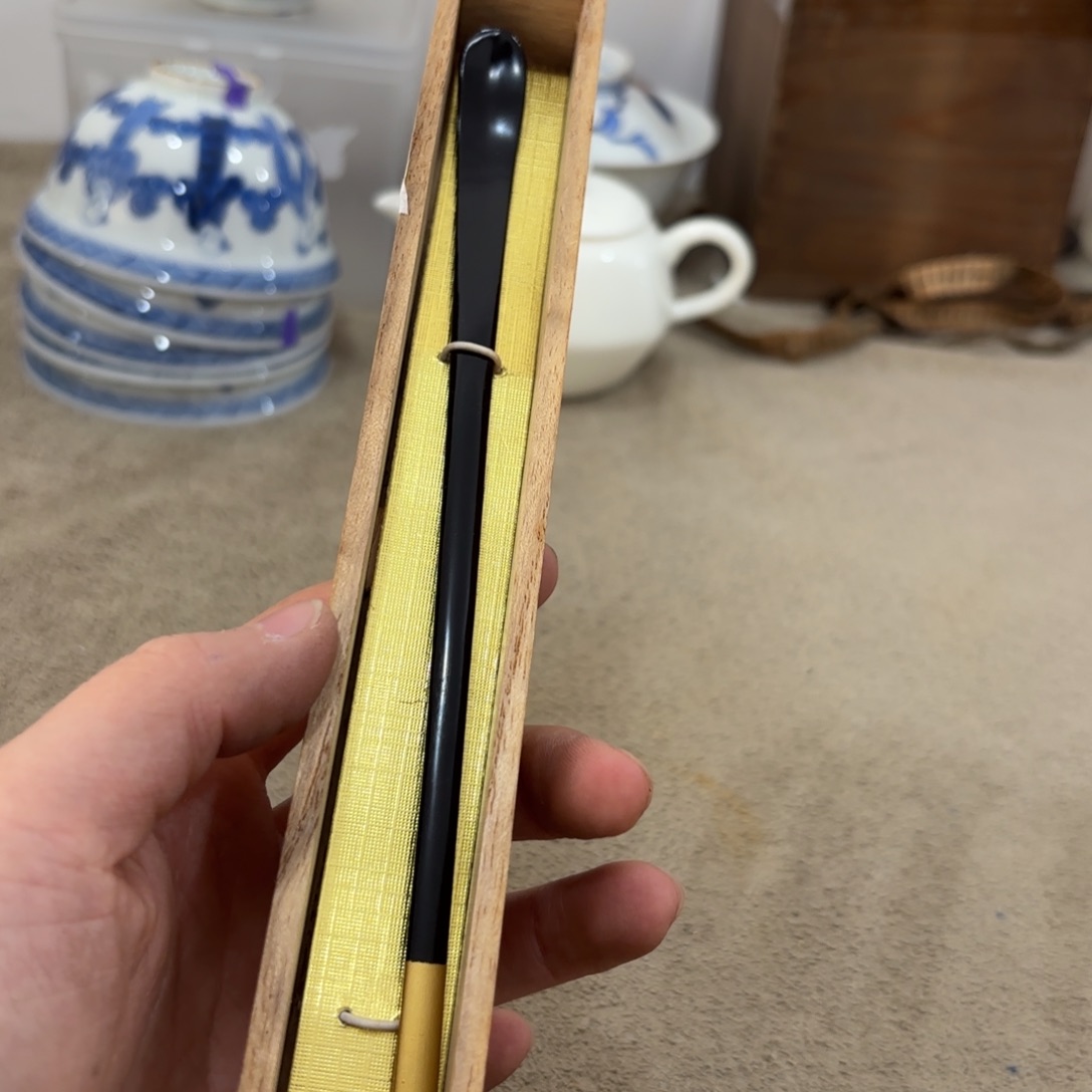 瓷片非常好看漂亮的物品 