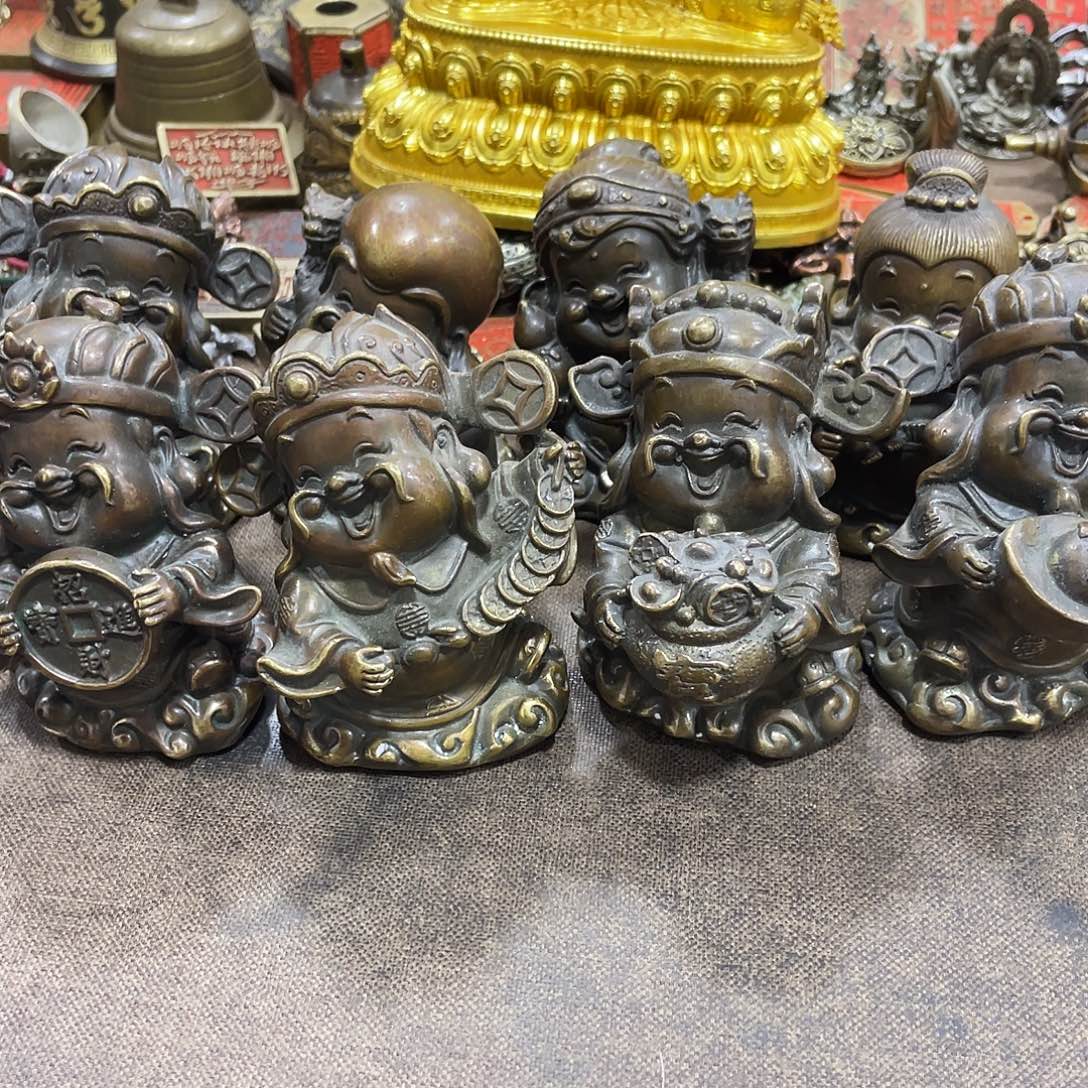 游***钦黄铜材质精品摆件