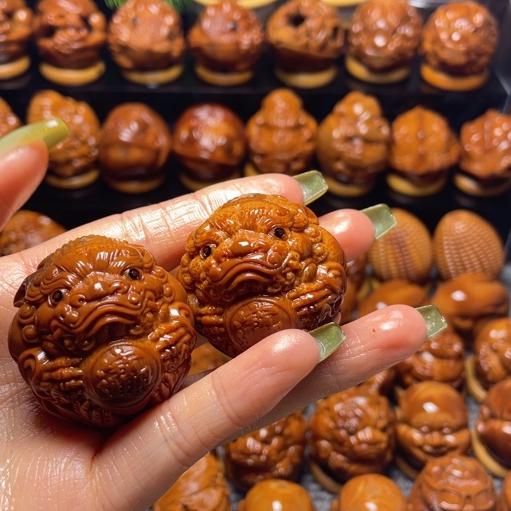 橄榄核手串/手链貔貅