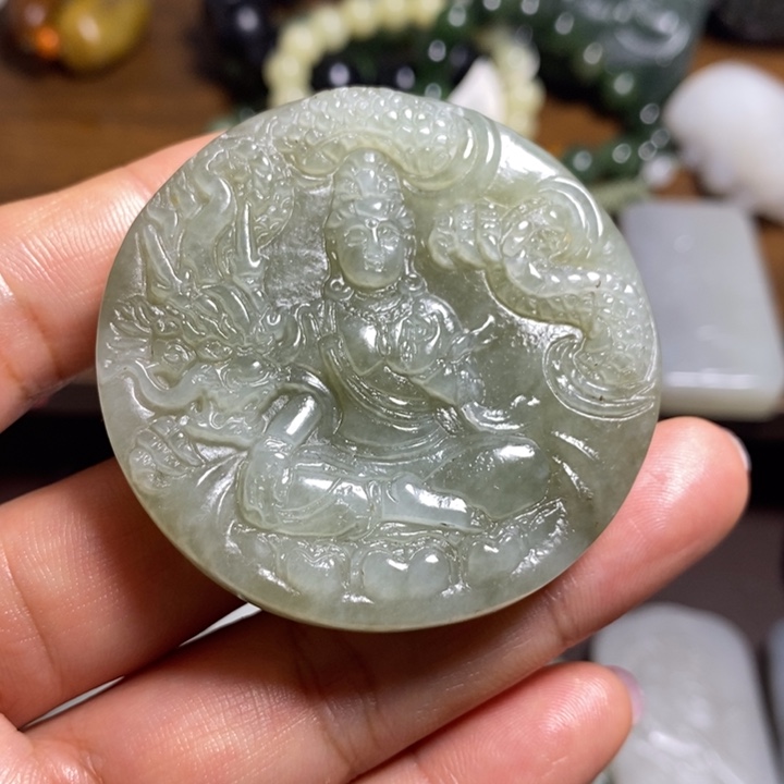 颈饰未镶嵌和田玉