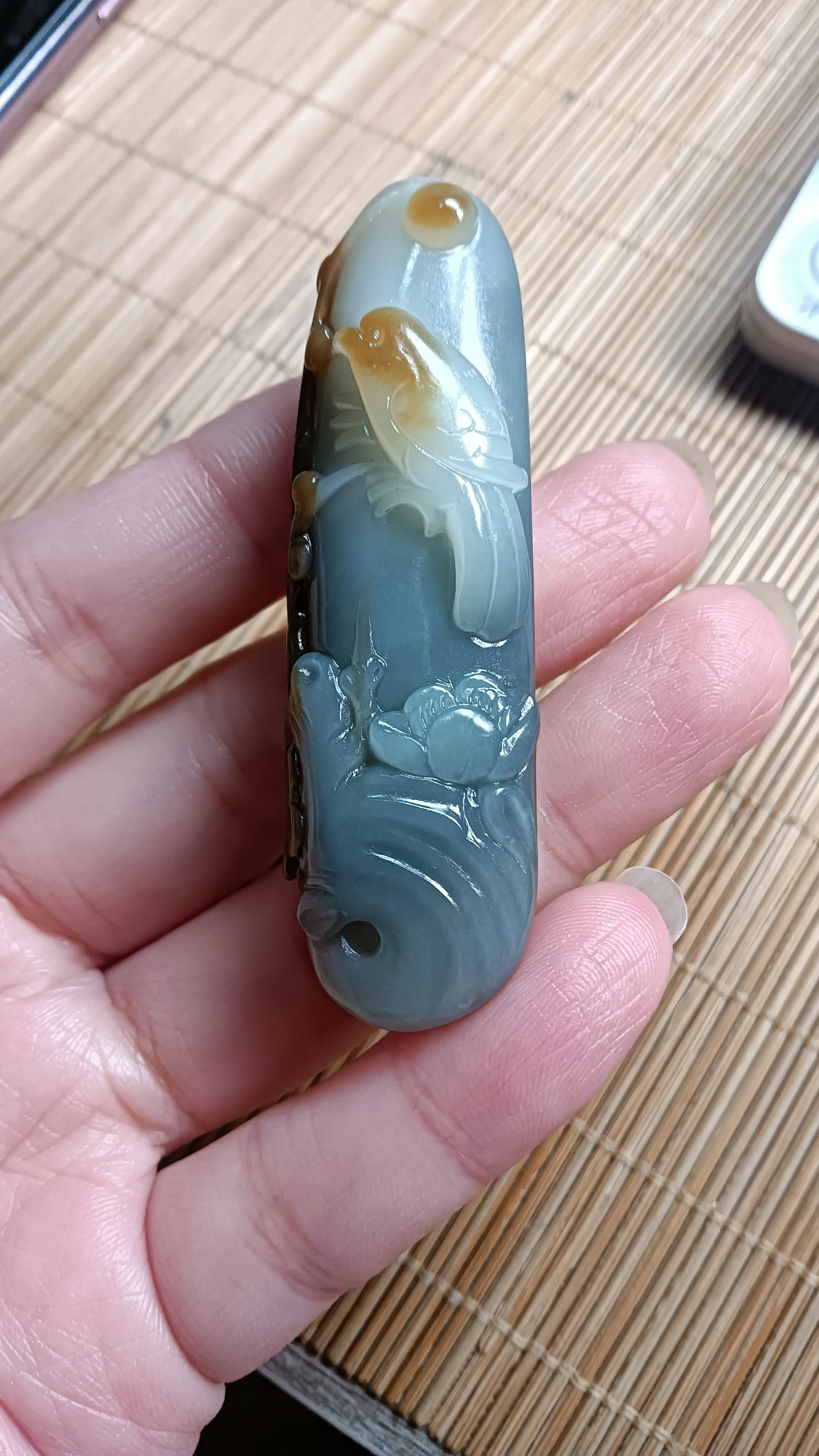 新疆和田玉青花喜上眉梢