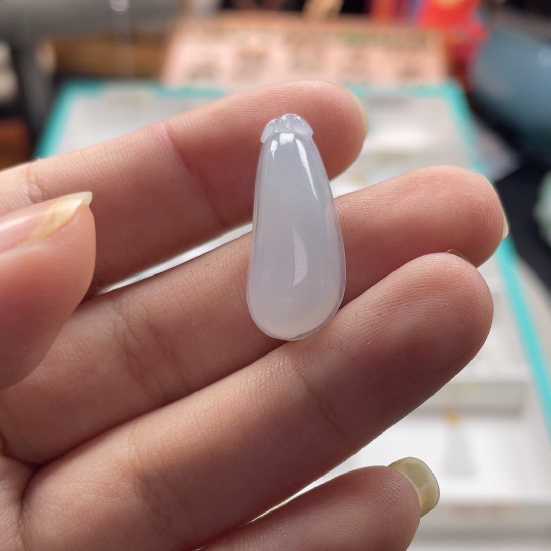 翡翠未镶嵌颈饰111