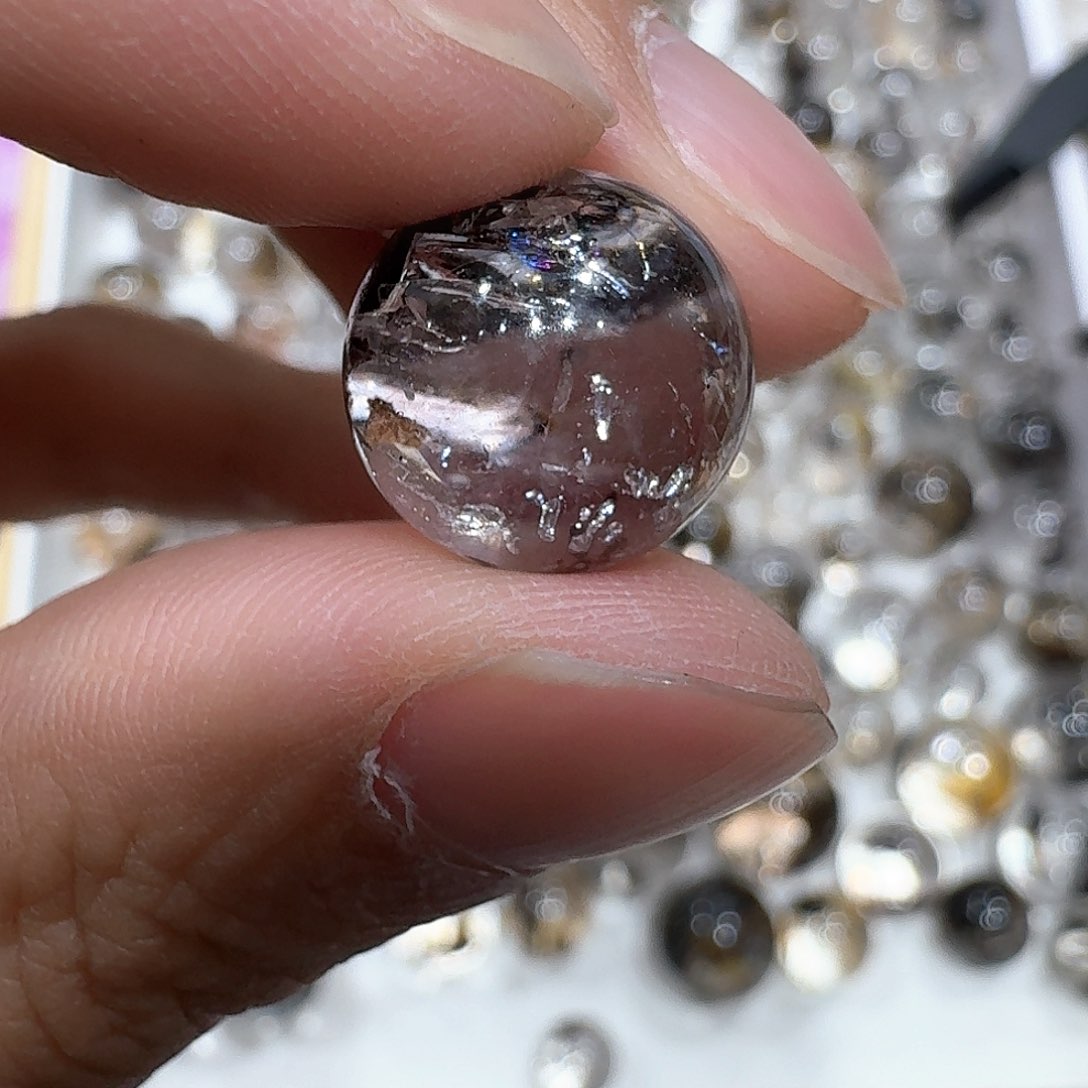 水晶打孔不退换未镶嵌