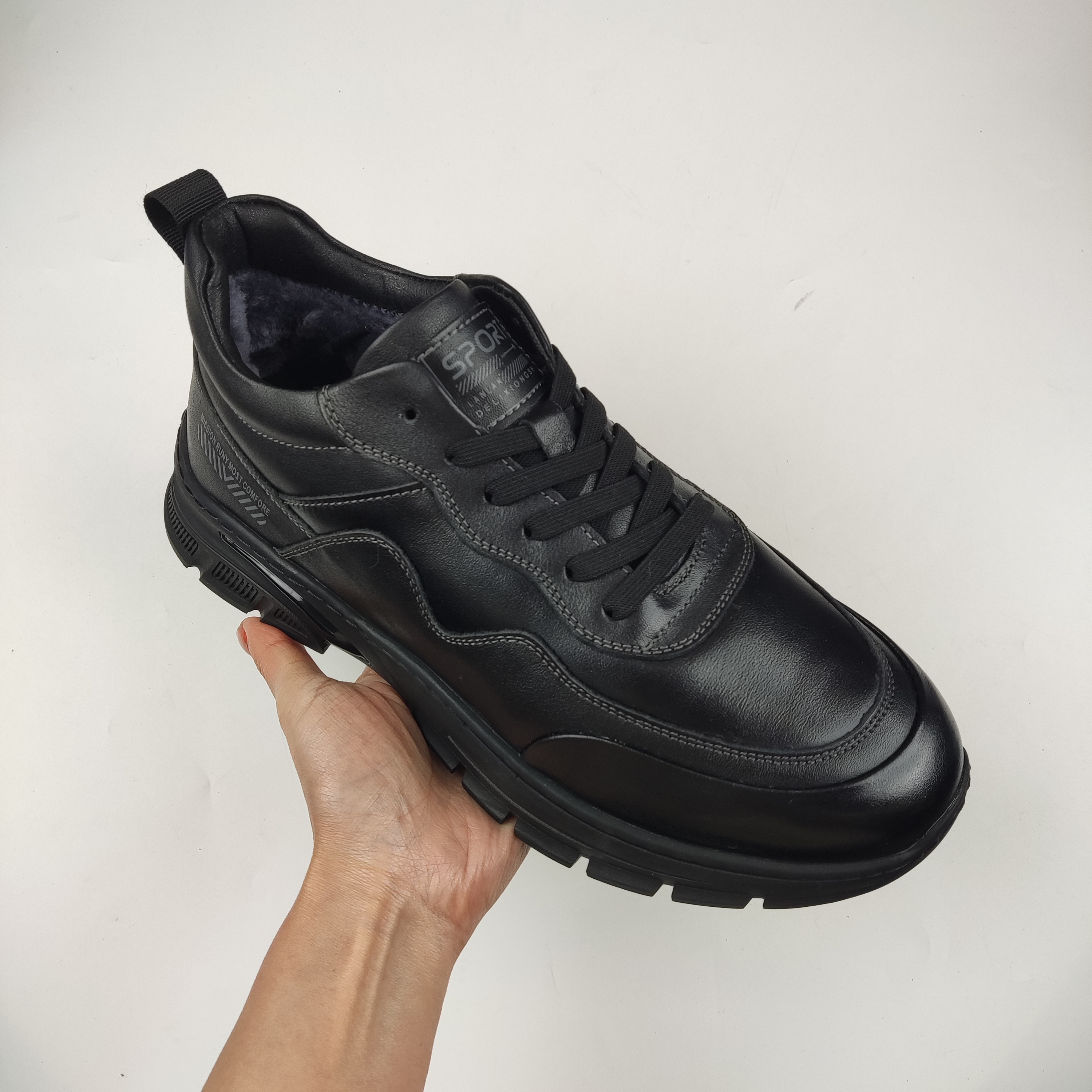 【Y188】加绒甄选男鞋推荐 55512时尚百搭 潮流舒适男款