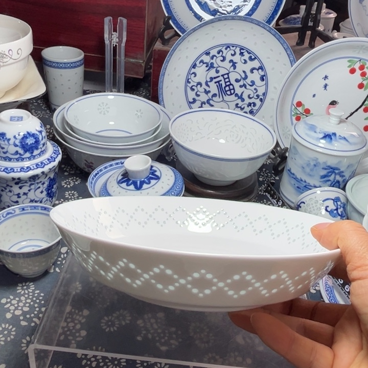 陶纯白雕刻8寸深窝盘2个