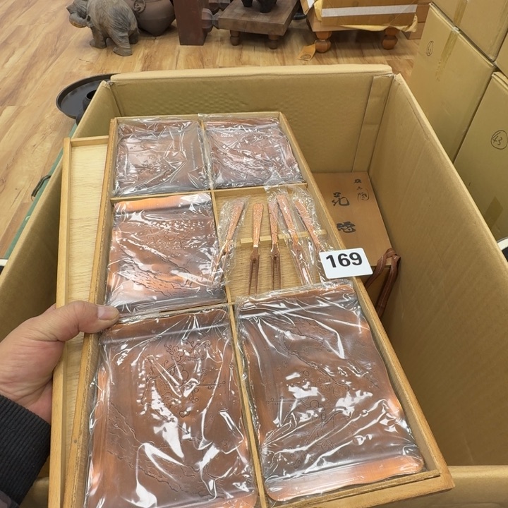 瓷片工艺品摆件瓷器摆件正能量