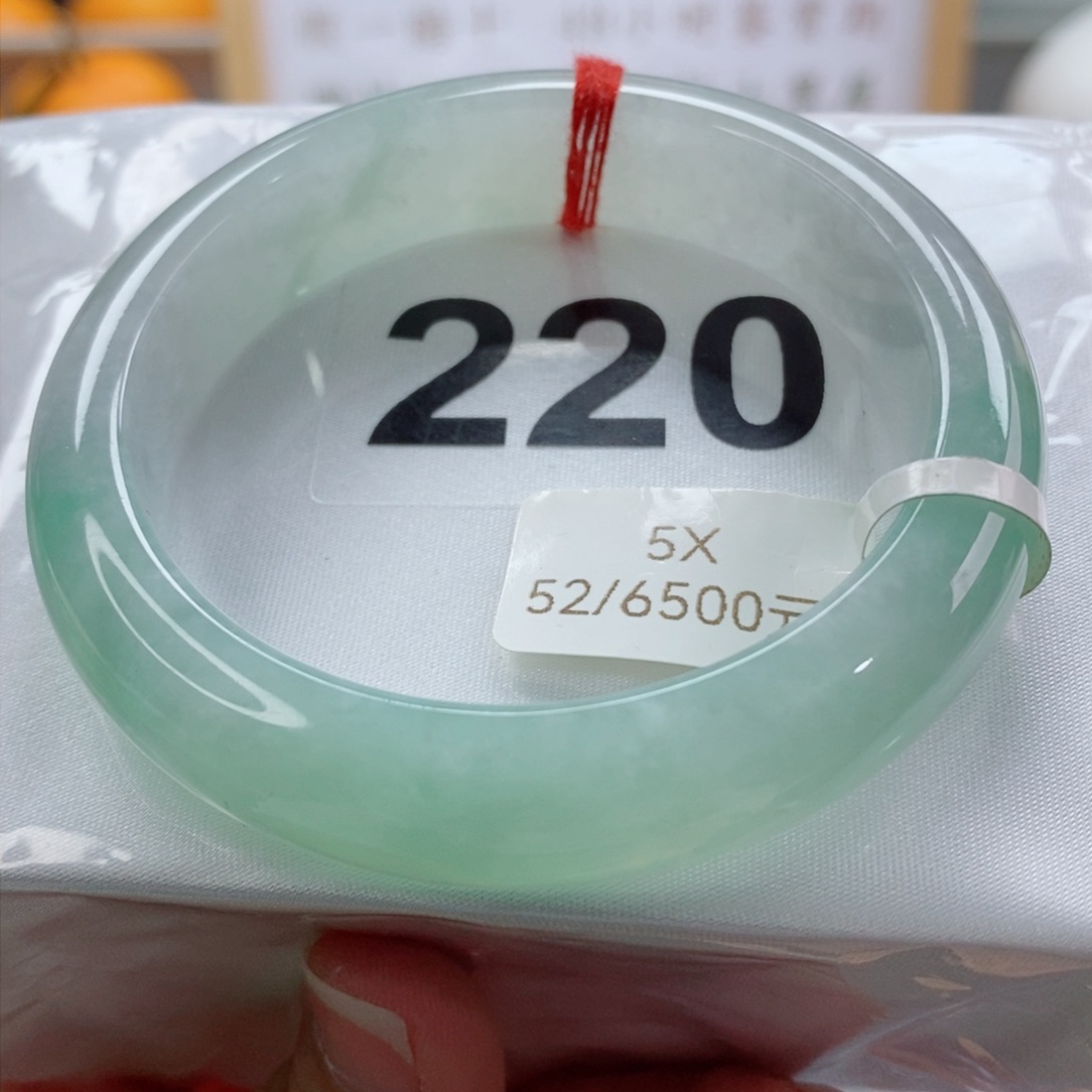 翡翠手镯未镶嵌天然a货翡翠