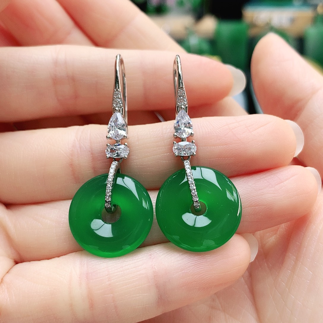 玛瑙/玉髓银S925镶嵌耳钉