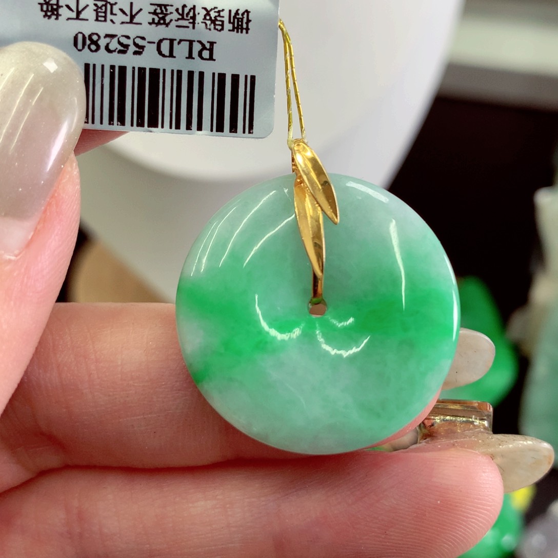 翡翠18K金镶嵌吊坠(不含链)