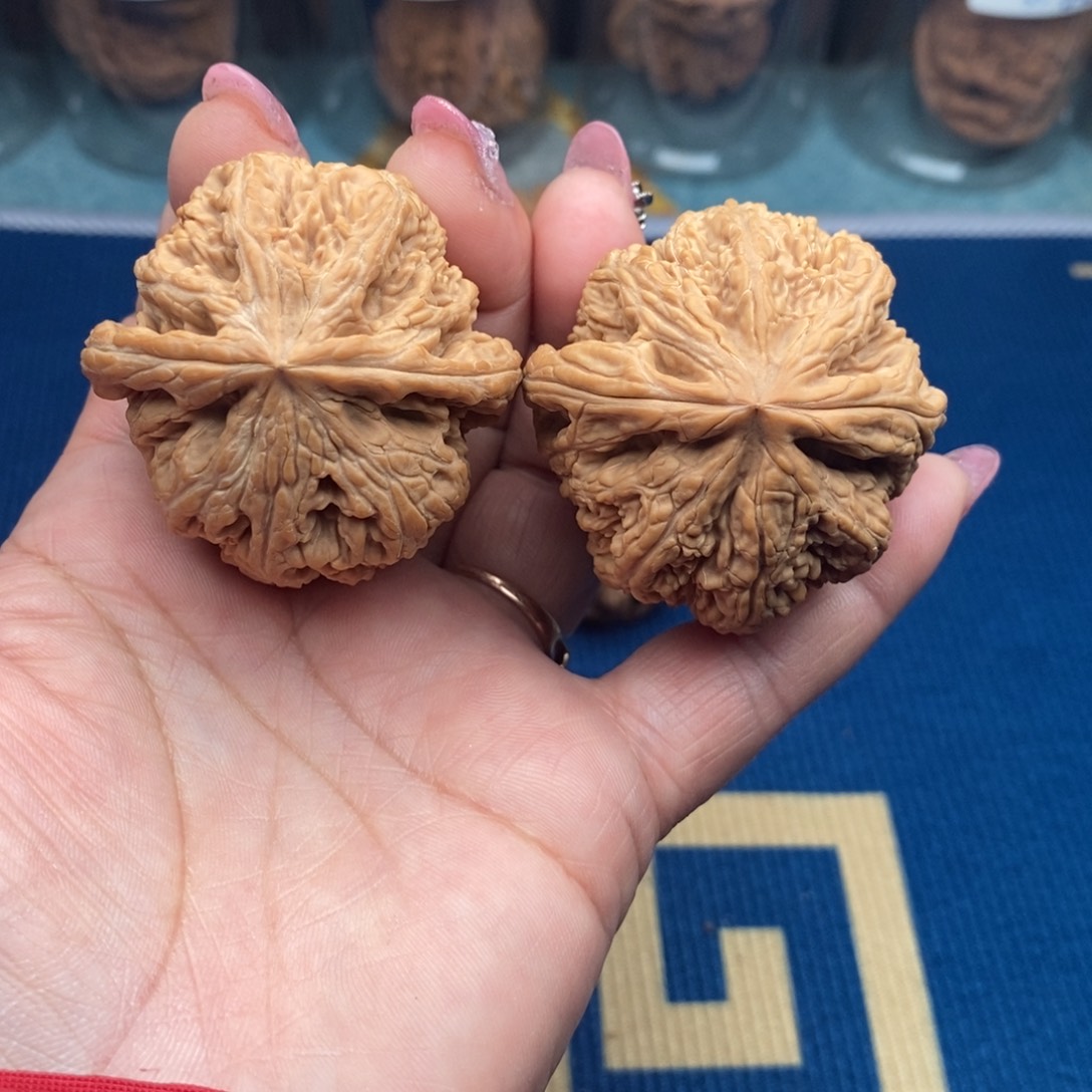 把件文玩核桃粗筋44+