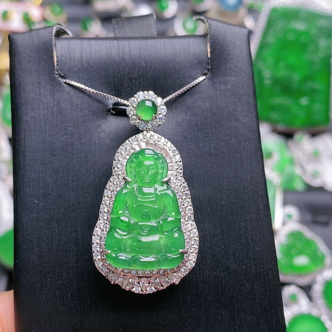 翡翠颈饰未镶嵌吊坠16