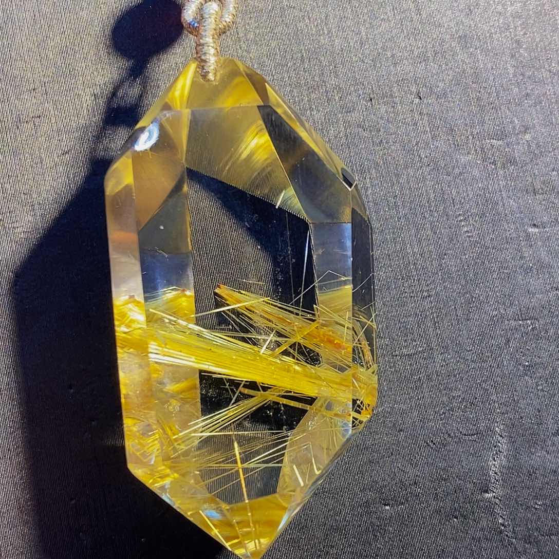 水晶颈饰未镶嵌天然钛晶随形吊坠