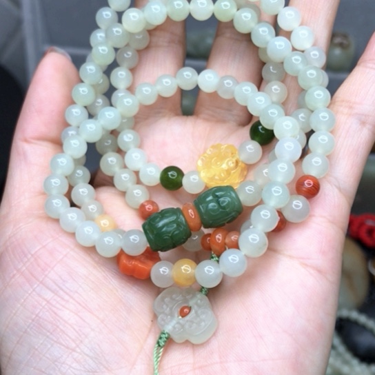 和田玉（青白玉）手链未镶嵌