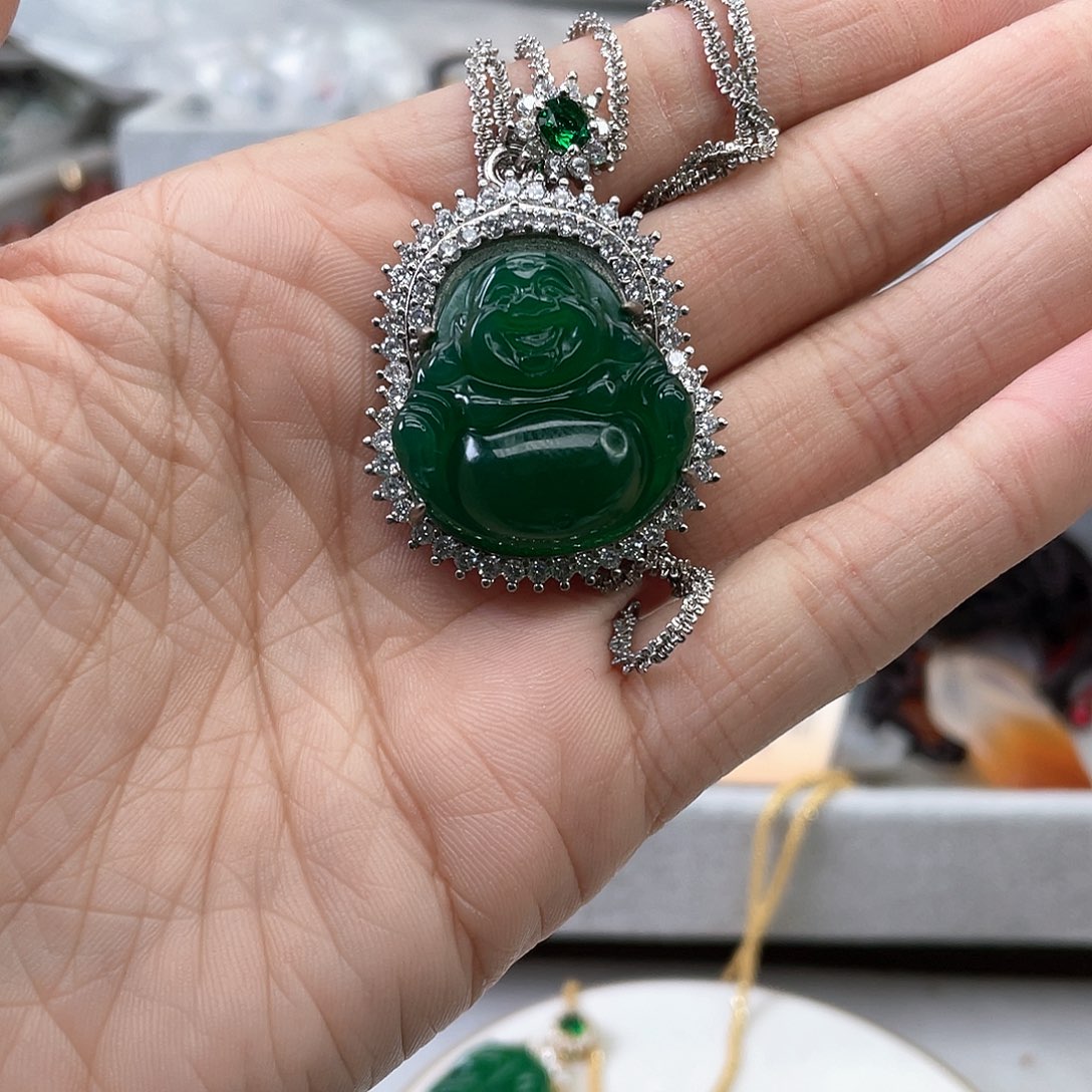 玛瑙/玉髓手镯合金黄**糕玉髓佛公项链