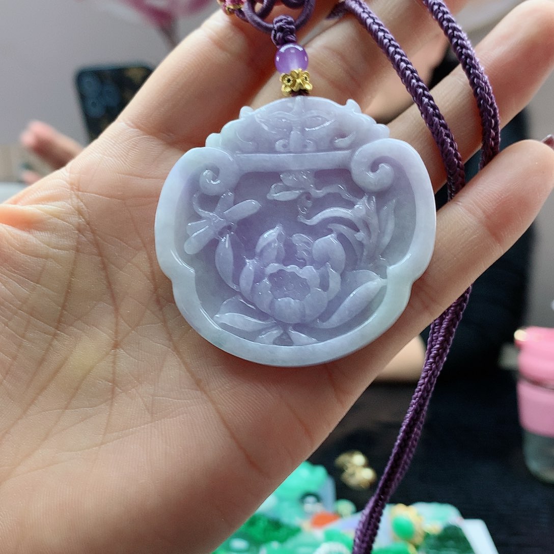 【闪购商品】翡翠吊坠(赠链)未镶嵌