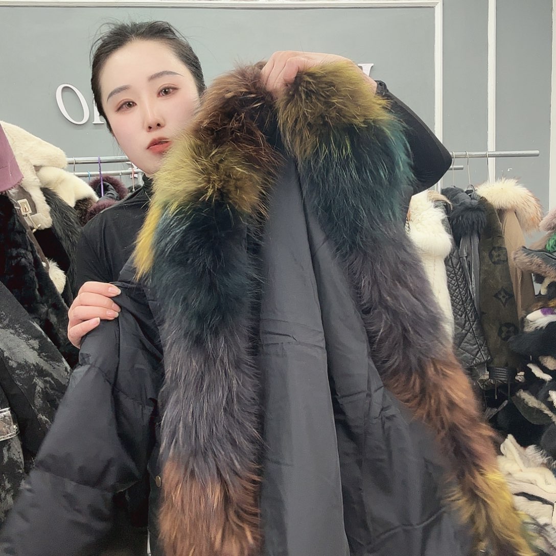 姚小妖家高端皮草