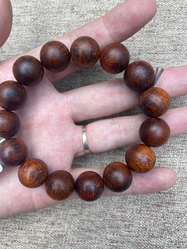 沉香木串文玩老料 57号