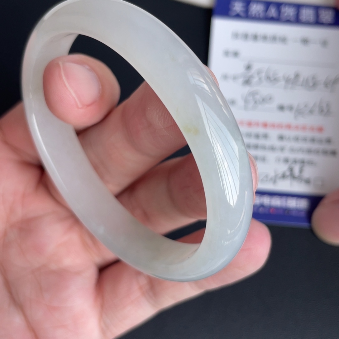 翡翠未镶嵌手镯翡翠