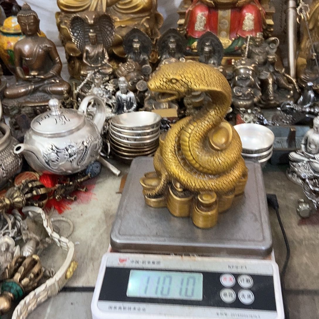 老杨黄铜摆件老杨黄铜摆件