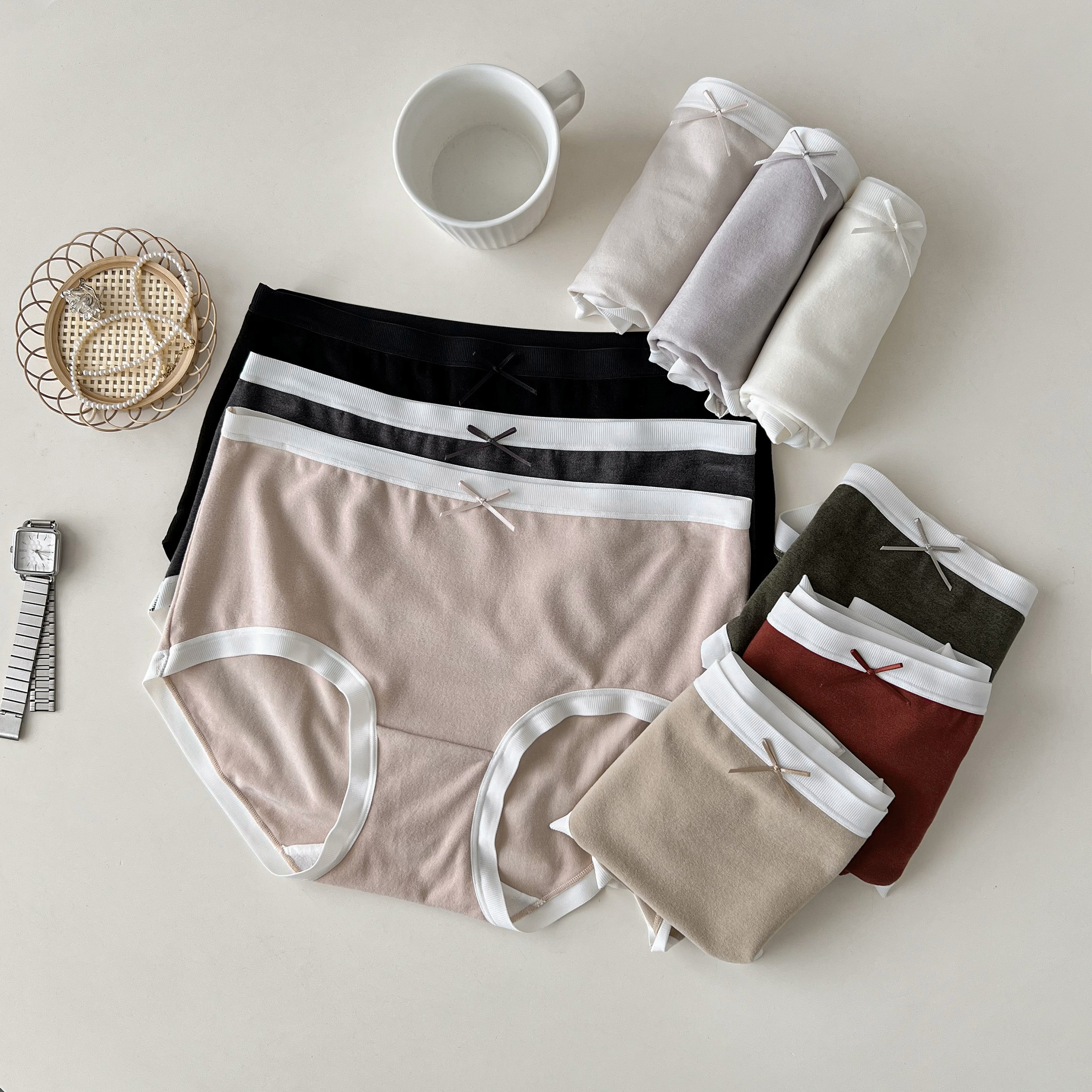 缤纷色彩简约舒适腈纶自发热磨毛内裤三条装 N9020