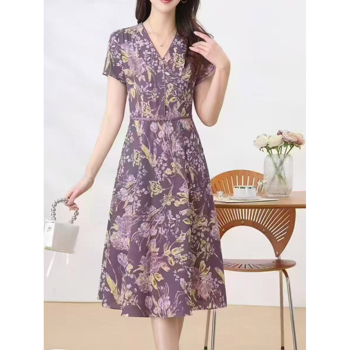 连衣裙碎花夏季时尚紫色气质中长款