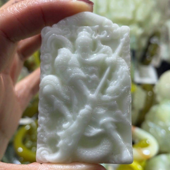 岫玉未镶嵌吊坠关公