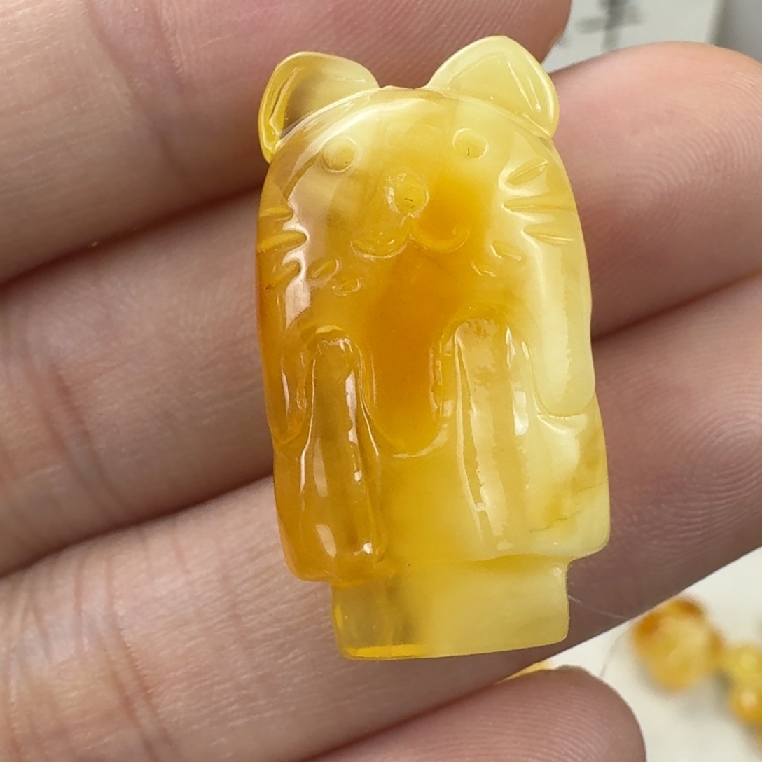 蜜蜡未镶嵌珠宝奇石全品 27.8×15×8.6mm