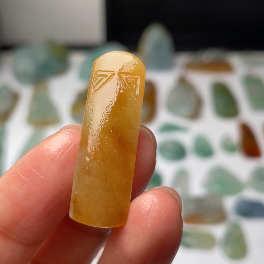 定制翡翠未镶嵌天然翡翠