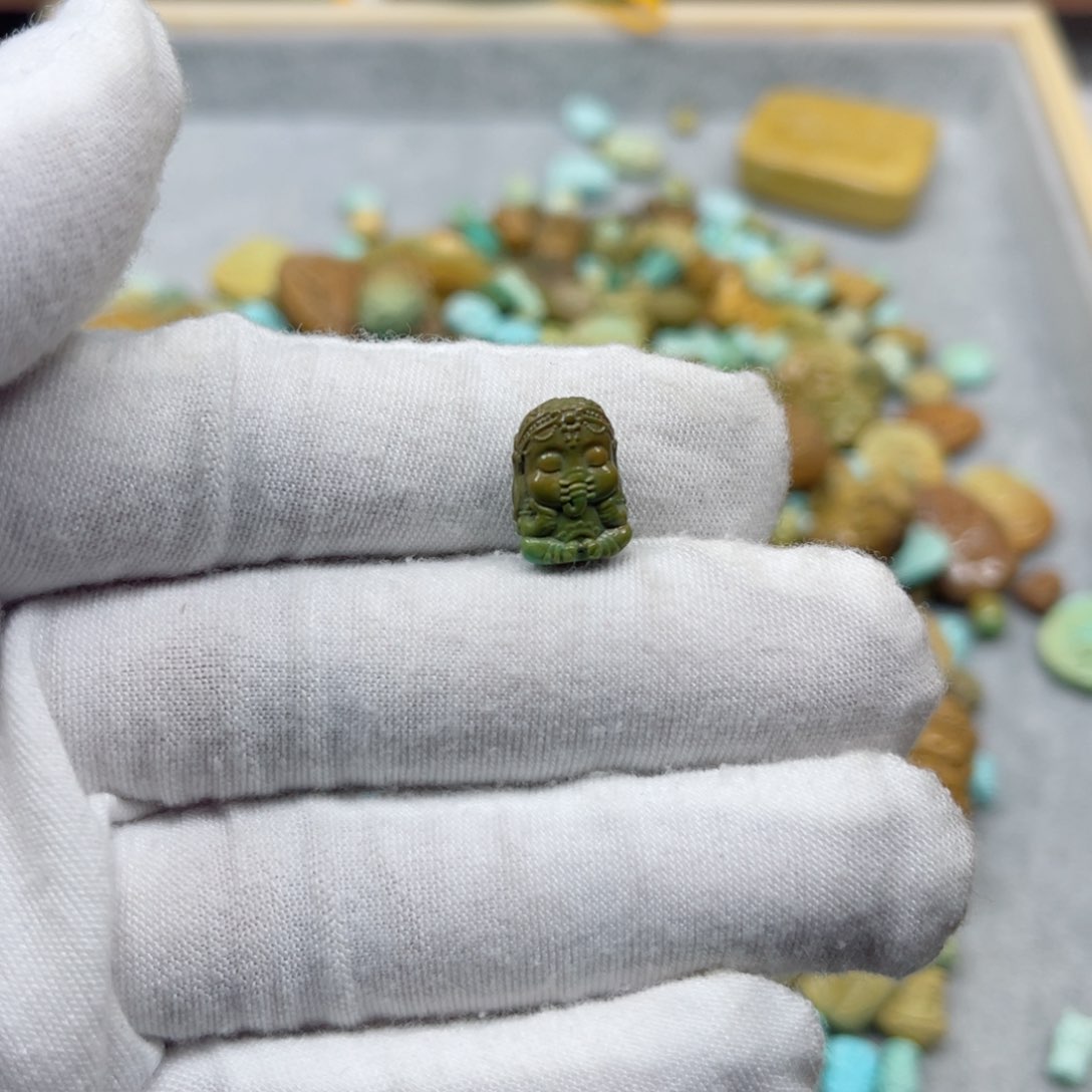 绿松石挂件未镶嵌