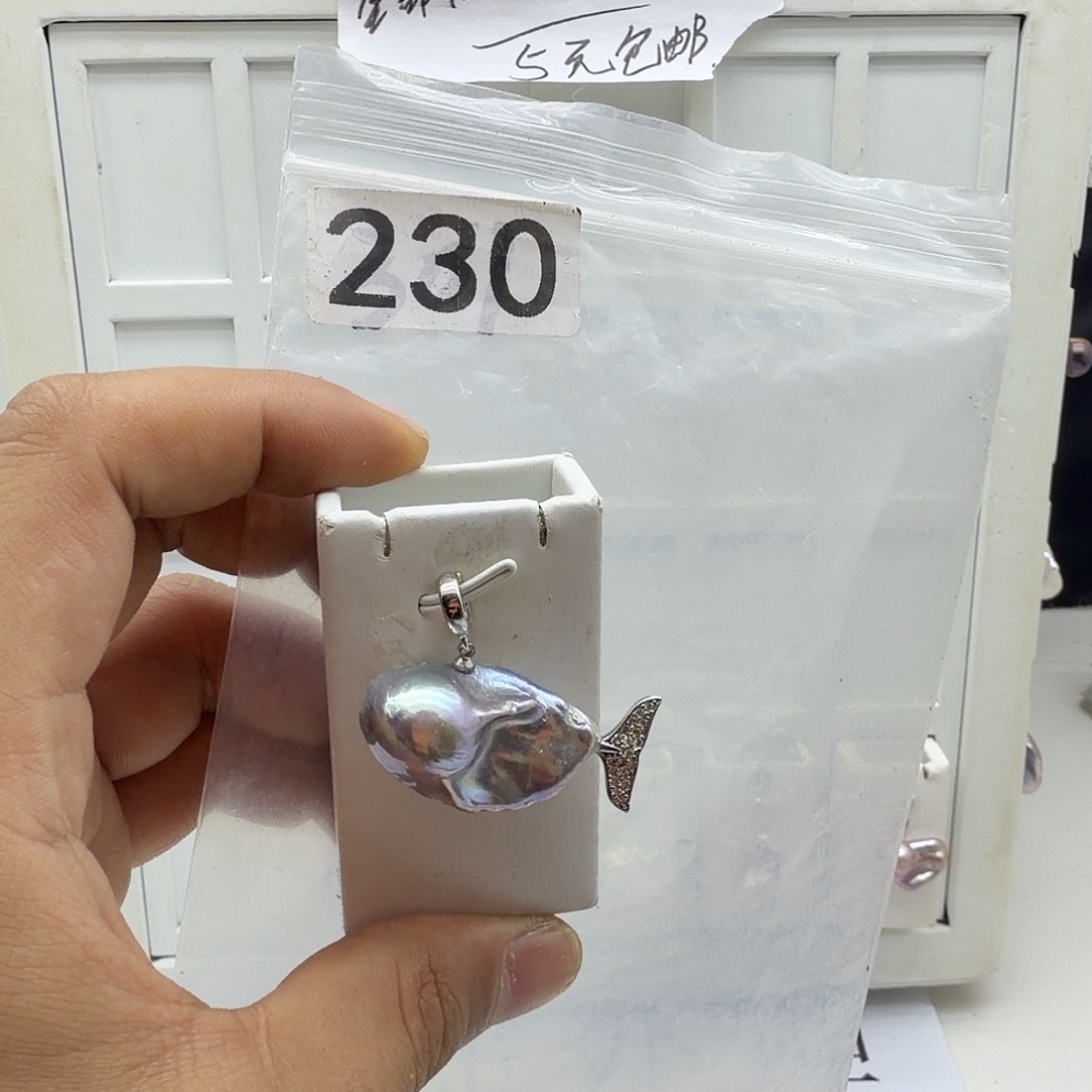 淡水珍珠颈饰合金