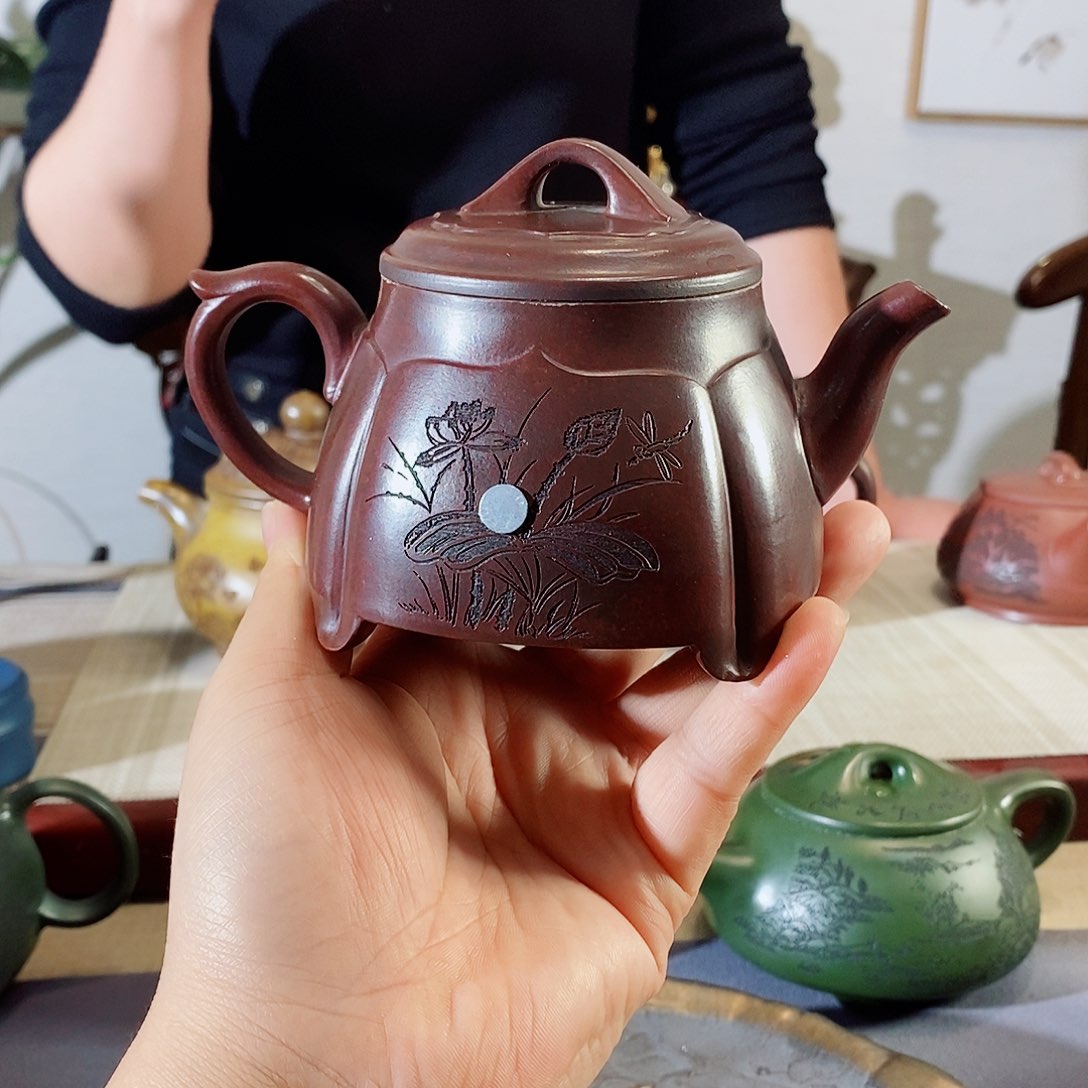 紫砂茶壶宜兴紫砂壶的人