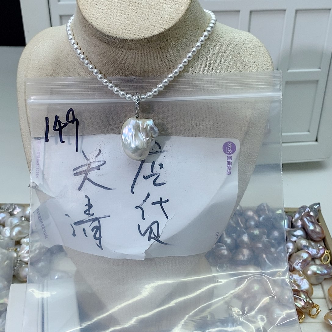 淡水珍珠颈饰合金